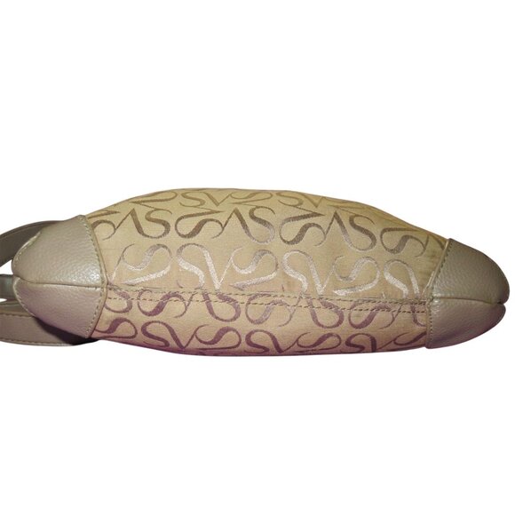 Vera Wang Simply Vera Monogram Logo Canvas & Leather Crossbody & Brass Hardware - Picture 5 of 14